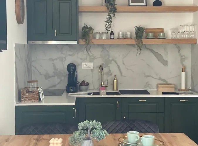 Апартаменты Avram *