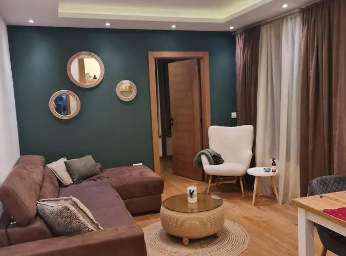 Апартаменты Avram